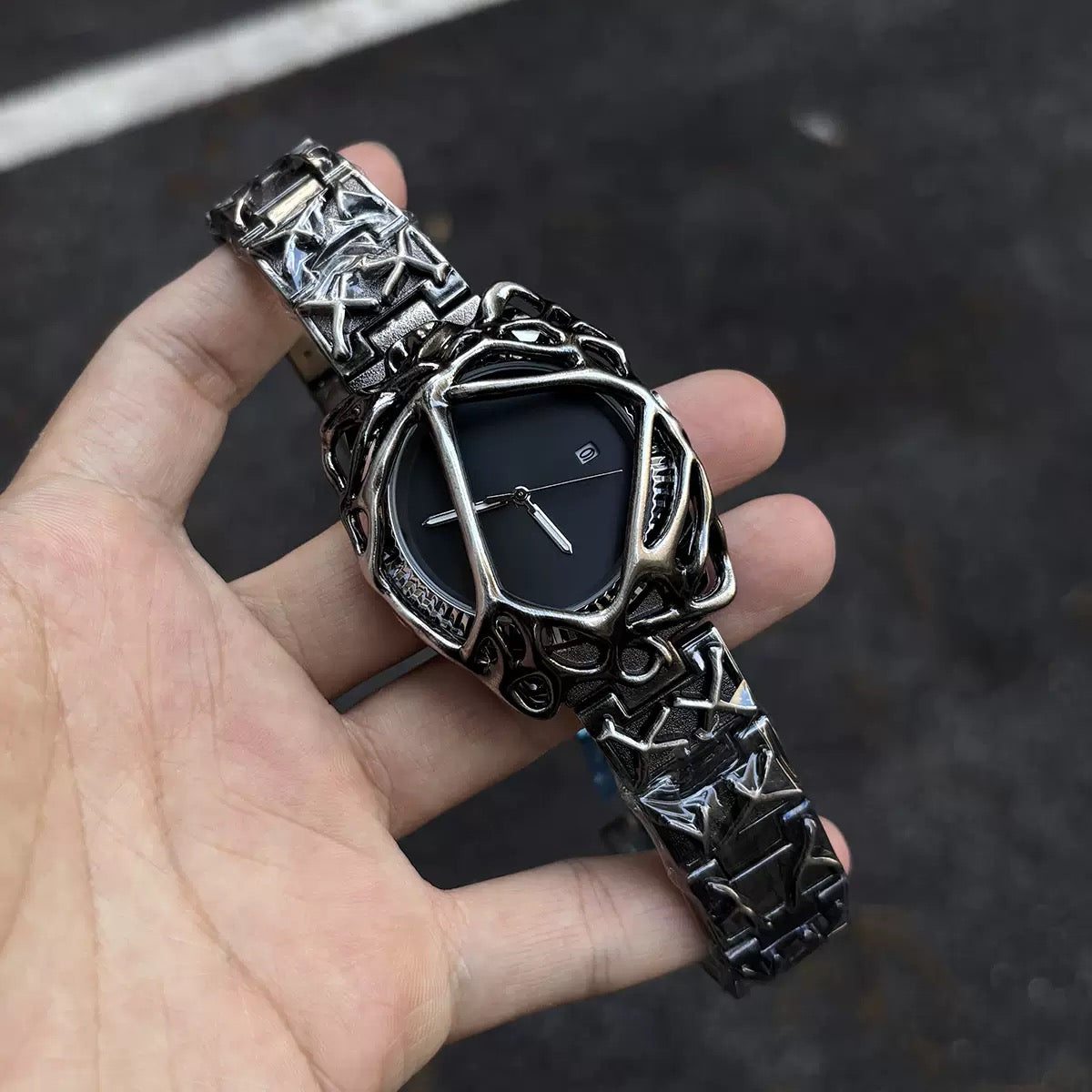 Millennium Alien Spider Web Y2K Retro Quartz Watch