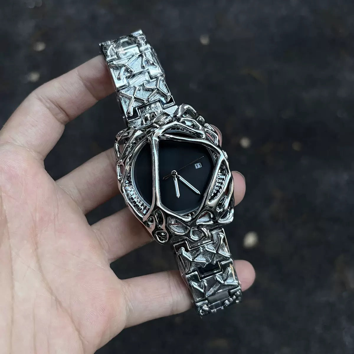 Millennium Alien Spider Web Y2K Retro Quartz Watch