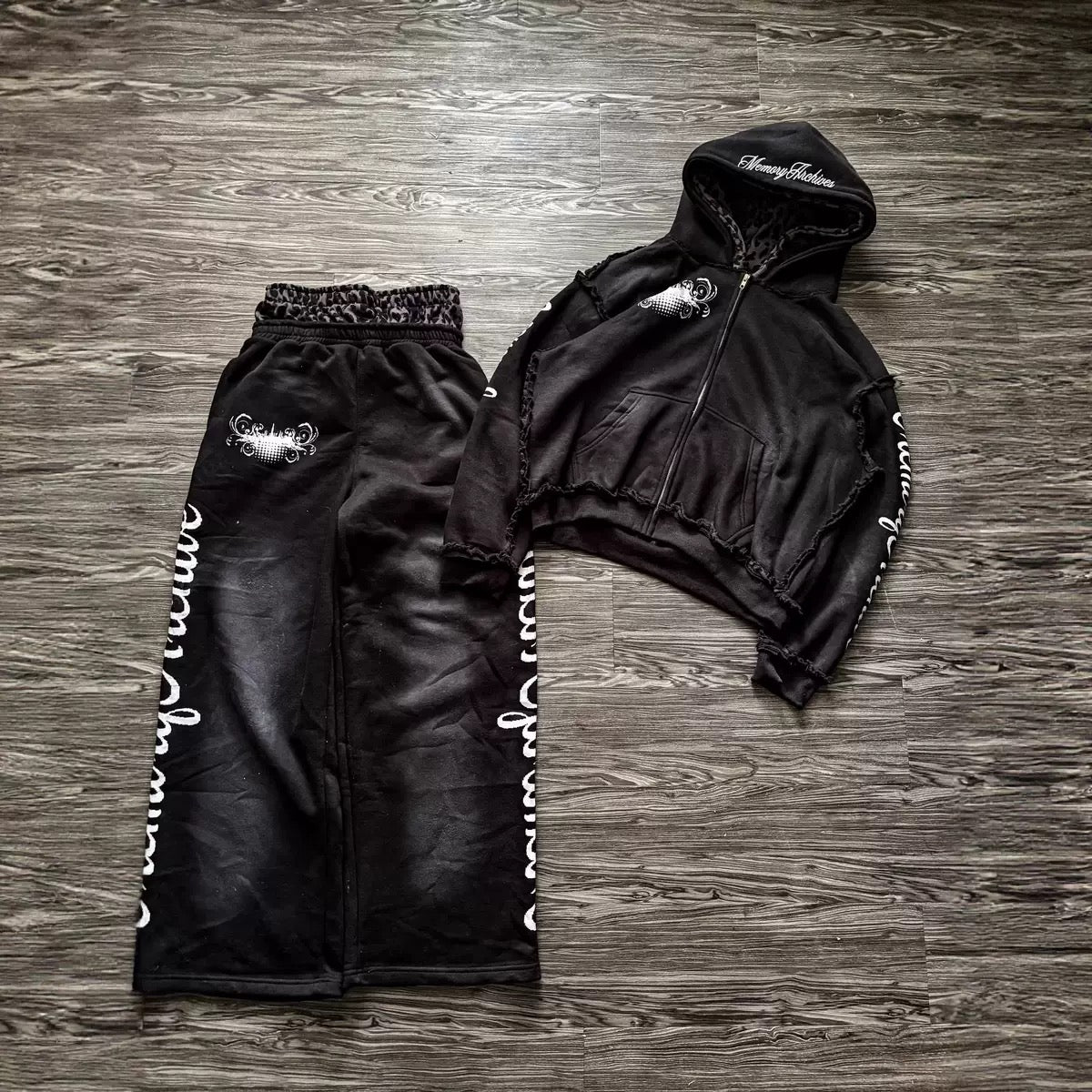 S hoodie + sweatpant